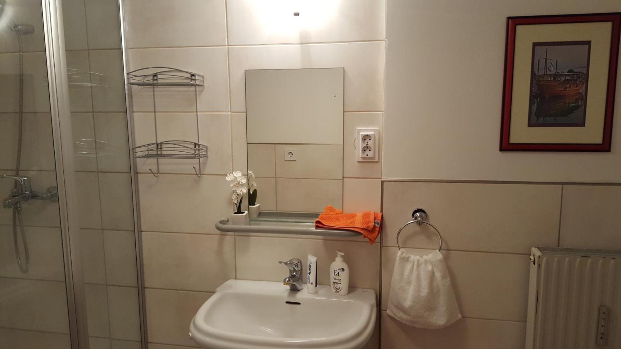 Hangulat Vendeghaz Apartmanok Oroshaza Ruang foto