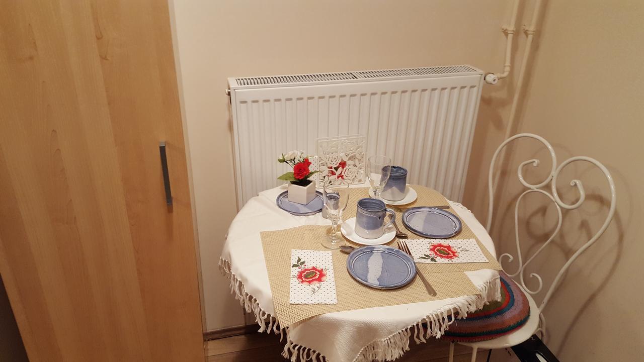Hangulat Vendeghaz Apartmanok Oroshaza Bagian luar foto