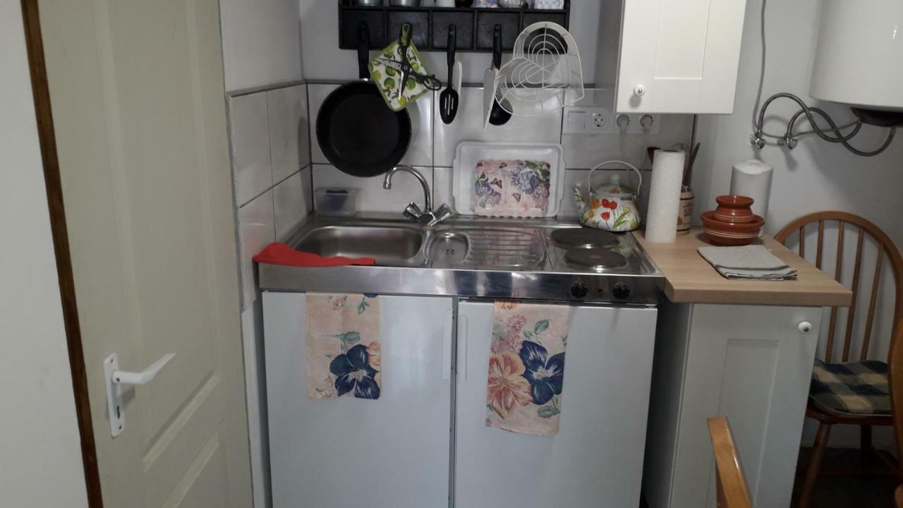 Hangulat Vendeghaz Apartmanok Oroshaza Bagian luar foto